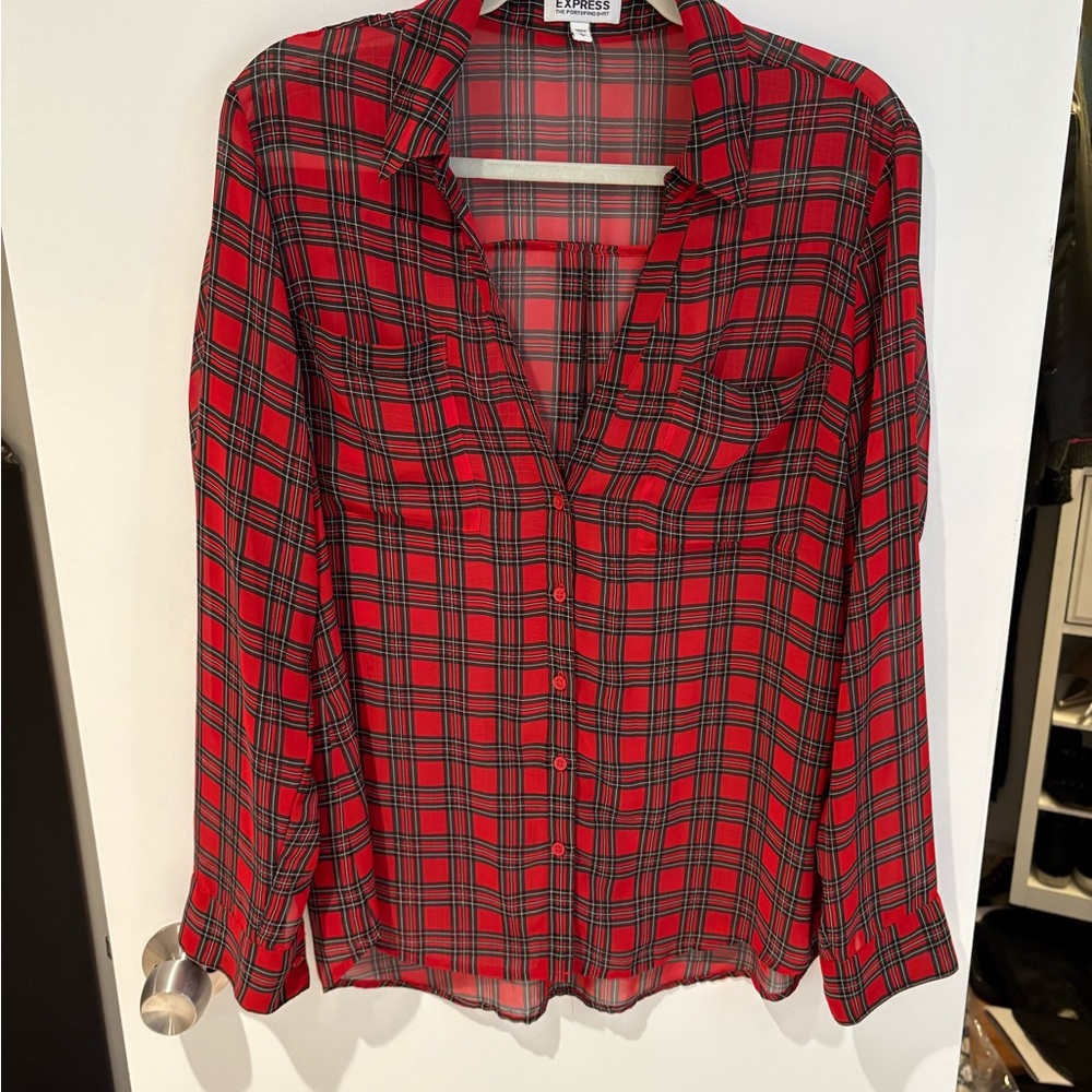 Express Red Plaid Long Sleeve Button Down Shirt